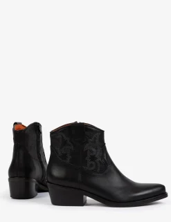 BOY Penelope Chilvers Cassidy Leather Cowboy Boot
