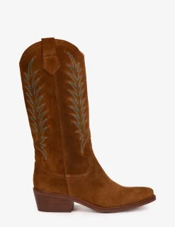 BOY Penelope Chilvers Goldie Embroidered Cowboy Boot