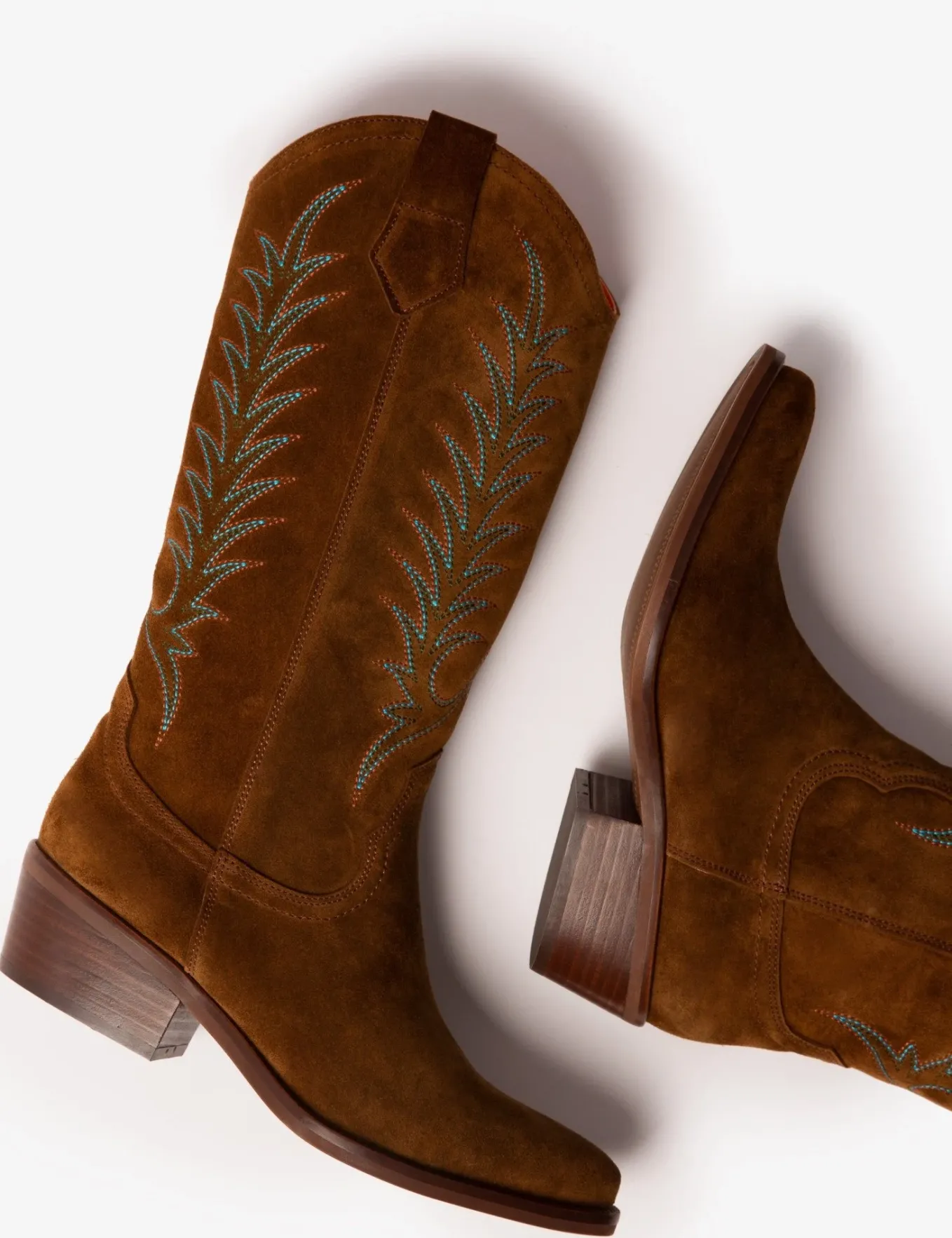 BOY Penelope Chilvers Goldie Embroidered Cowboy Boot