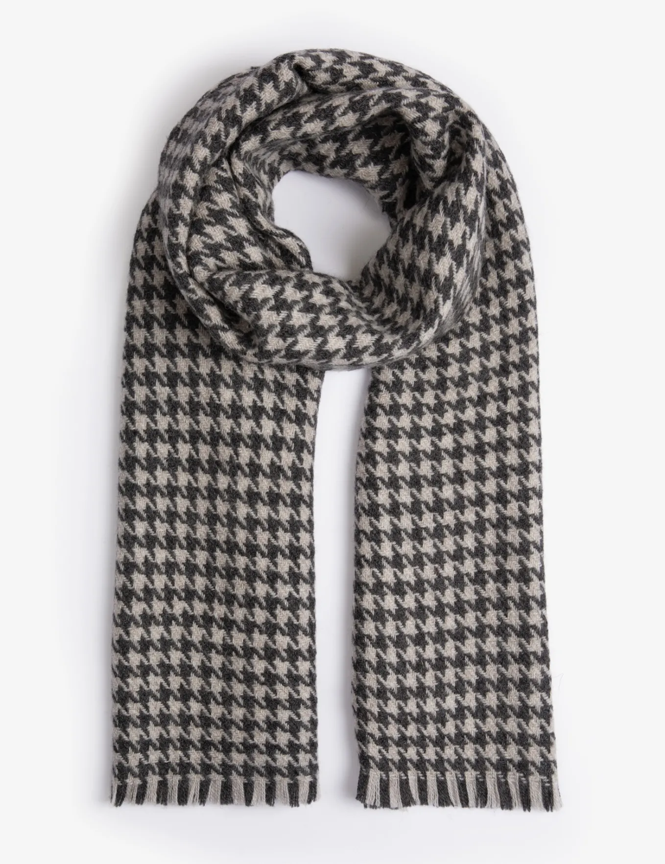 Penelope Chilvers Oban Houndstooth Scarf