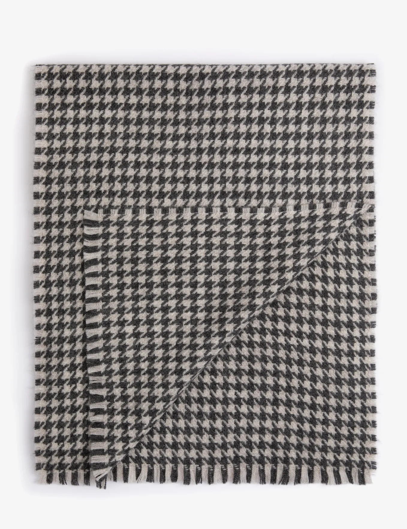 Penelope Chilvers Oban Houndstooth Scarf