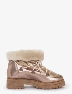 Penelope Chilvers Stornoway Metallic Shearling-Lined Boot