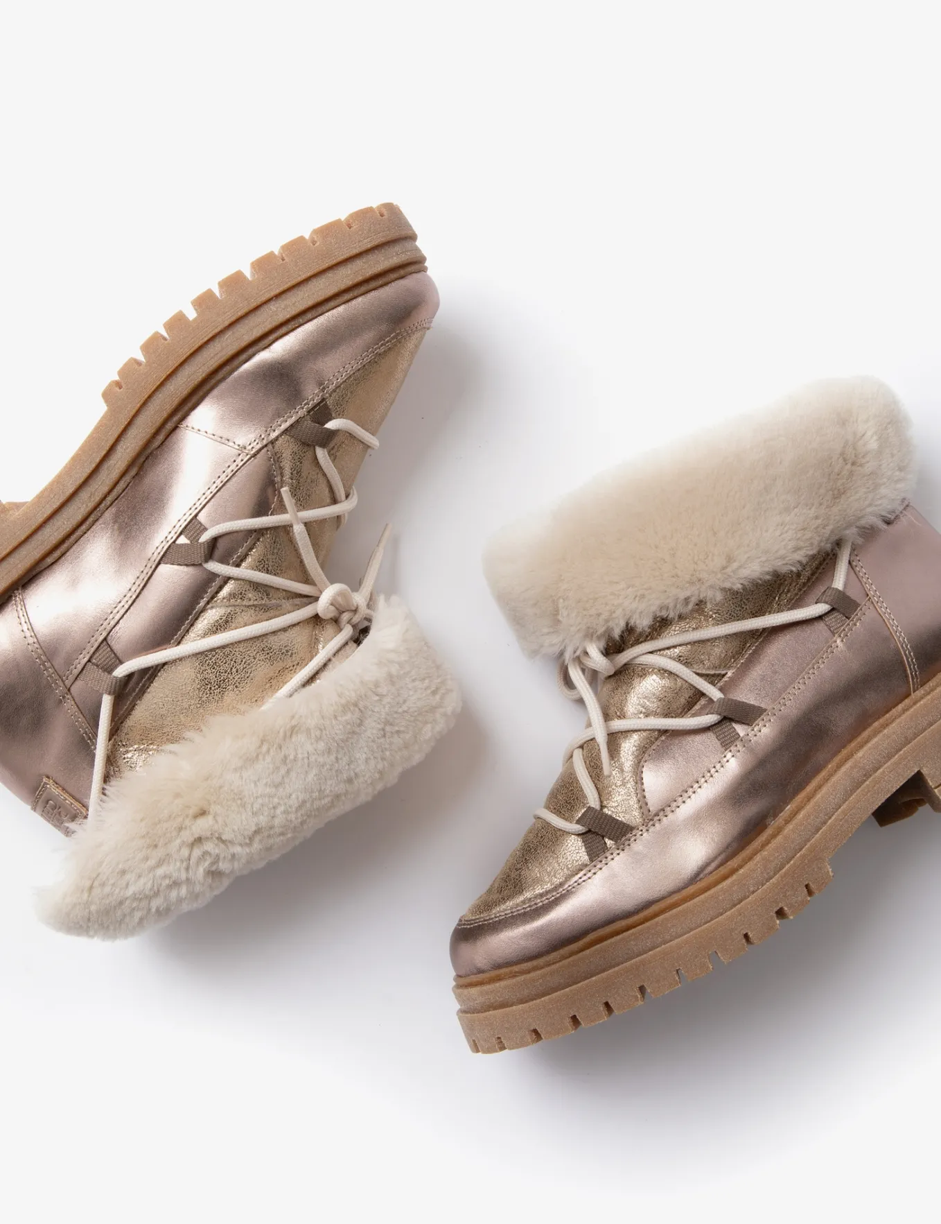 Penelope Chilvers Stornoway Metallic Shearling-Lined Boot